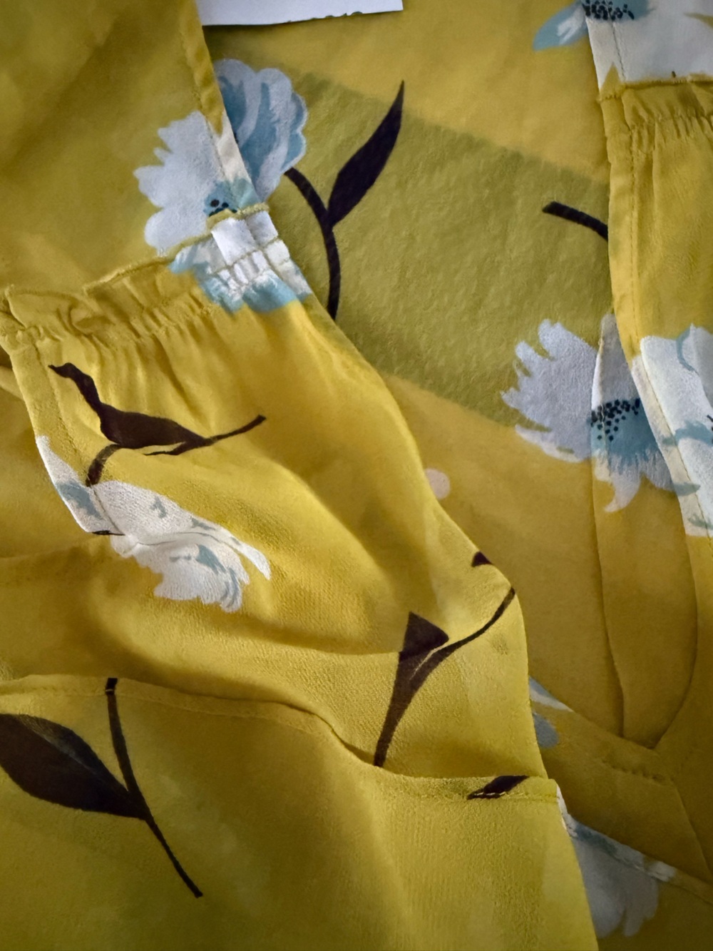 CAbi || Mustard Floral V-Neck Peplum Tank Top with Cami. Sz. S - Picture 11 of 14